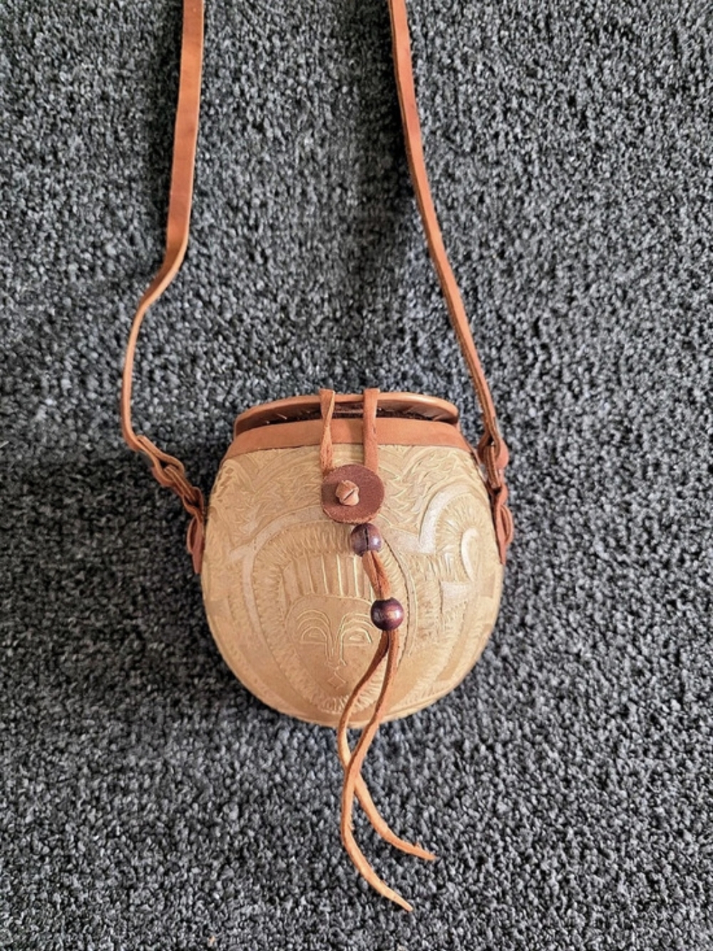 ​Vintage Hand Carved Gourd Crossbody Bag Boho Folk Art Purse